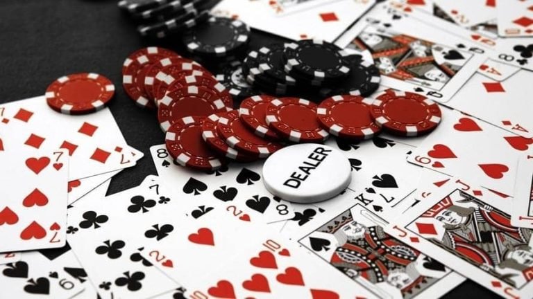 City888 Live Baccarat — Real Dealer နှင့် MMK ဖြင့် ကစားနိုင်သော Baccarat
